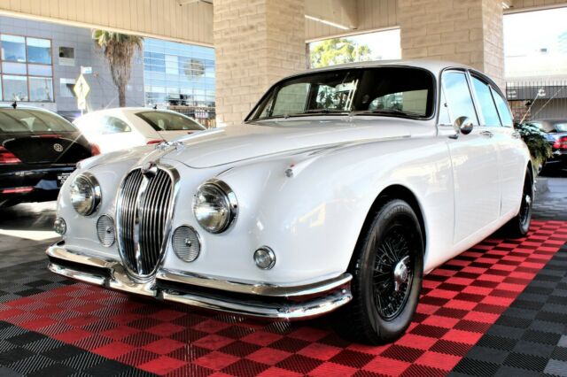 Jaguar MK 2 1962 image number 0