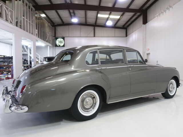 Rolls-Royce Silver Cloud 1961 image number 2