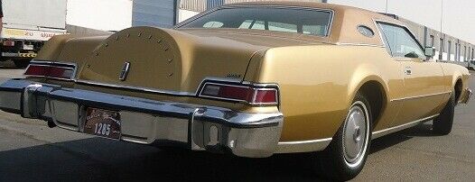 Lincoln Continental 1978 image number 2