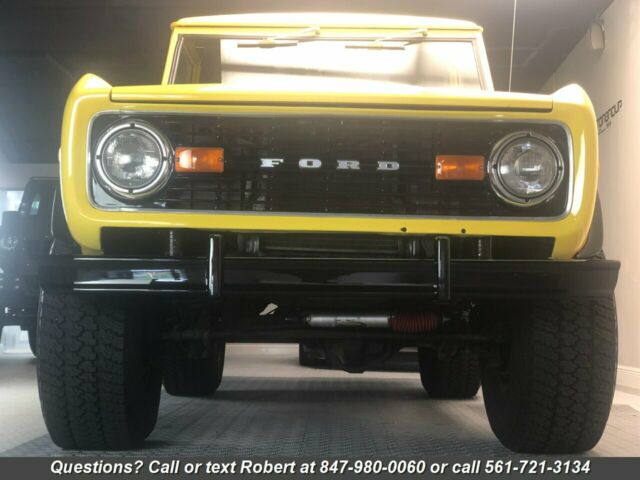 Ford Bronco 1973 image number 1