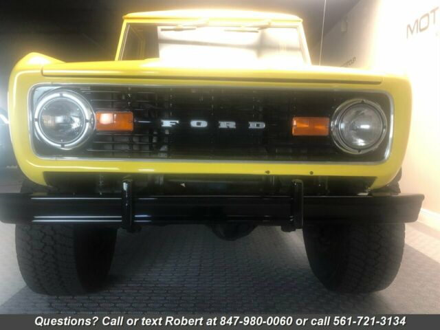 Ford Bronco 1973 image number 3