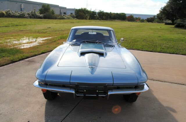 Chevrolet Corvette 1967 image number 0