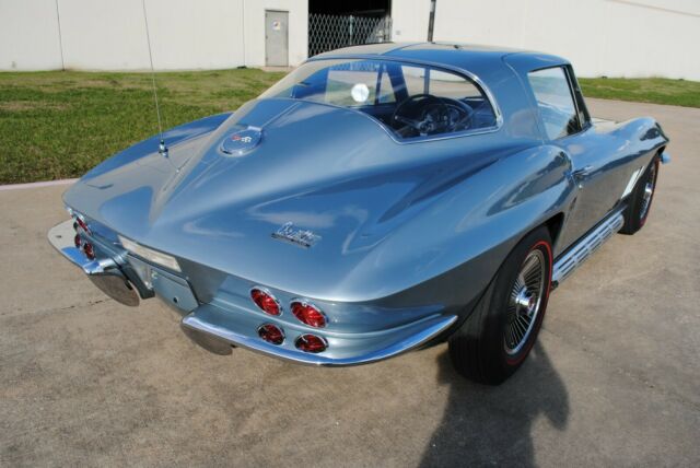 Chevrolet Corvette 1967 image number 16