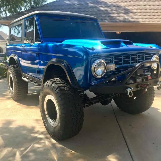 Ford Bronco 1976 image number 1