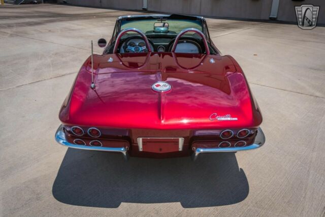 Chevrolet Corvette 1963 image number 11