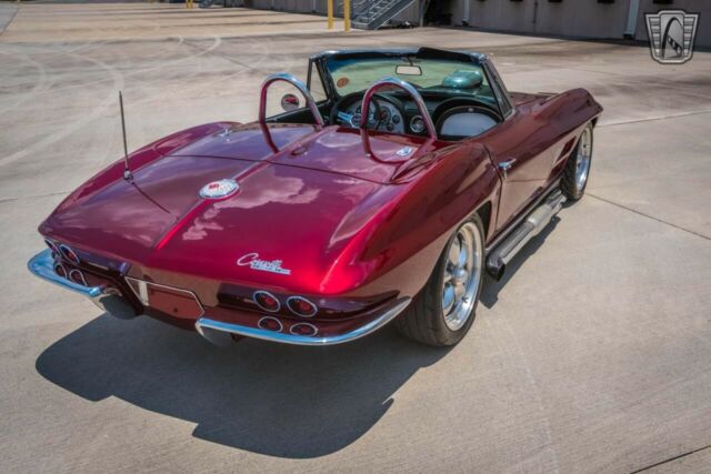 Chevrolet Corvette 1963 image number 14