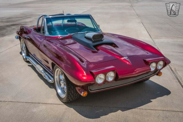 Chevrolet Corvette 1963 image number 20