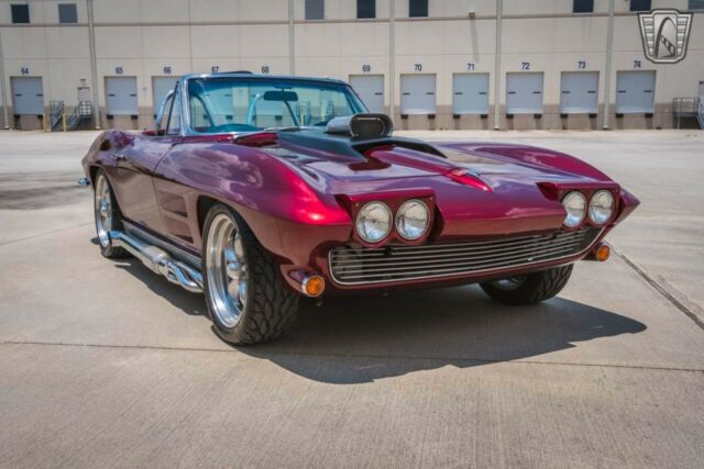 Chevrolet Corvette 1963 image number 21