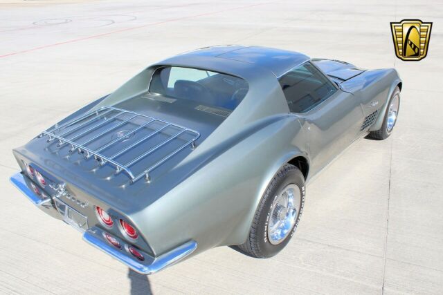 Chevrolet Corvette 1972 image number 14