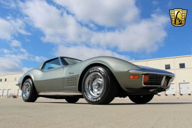 Chevrolet Corvette 1972 image number 22