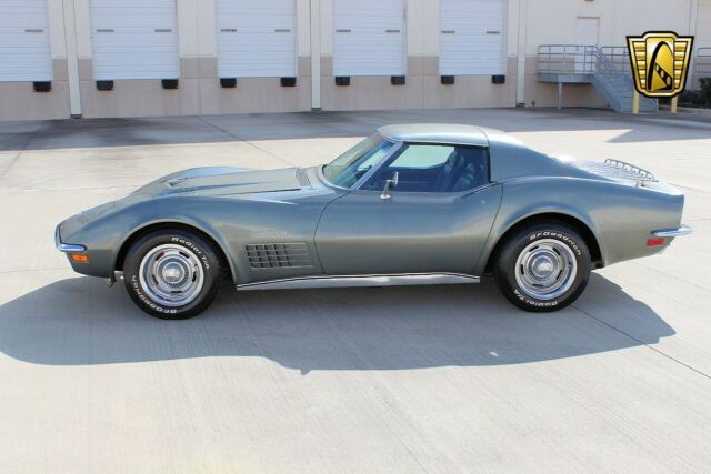 Chevrolet Corvette 1972 image number 29