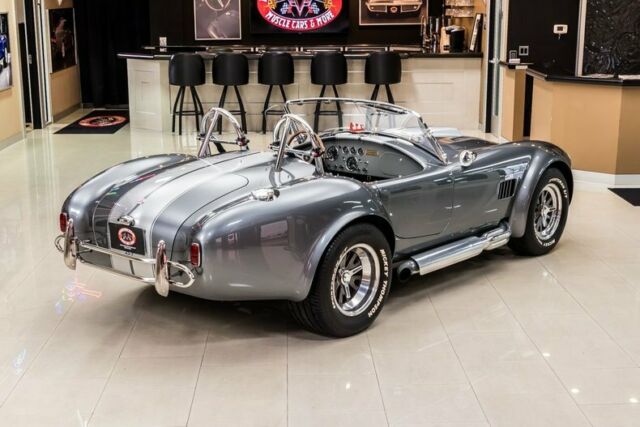 Shelby Cobra 1965 image number 13