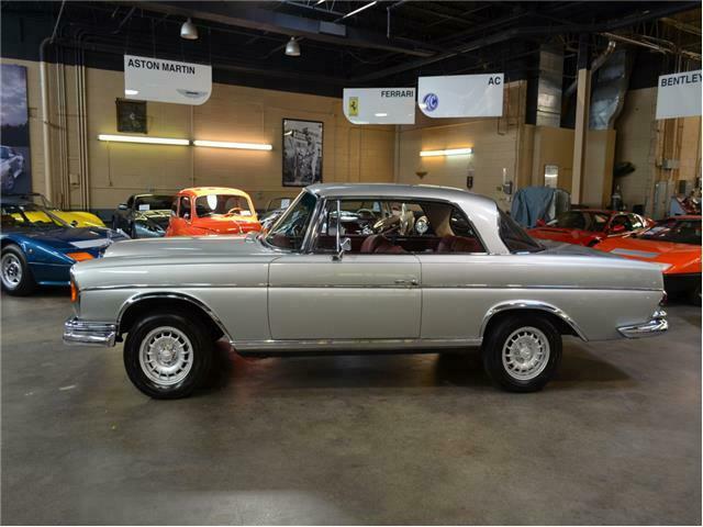 Mercedes-Benz 300 SE Coupe 1968 image number 6