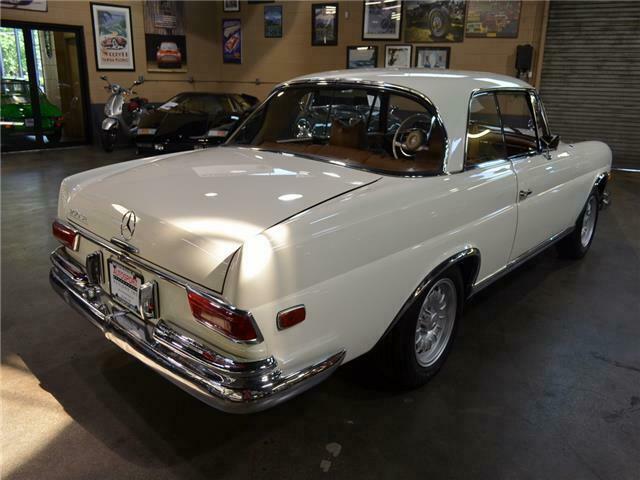 Mercedes-Benz 250 SE Coupe 1968 image number 17