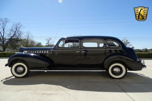 Packard Custom 1940 image number 6