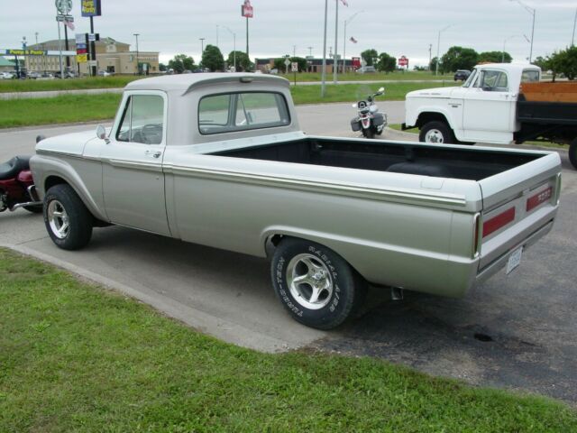 Ford F-100 1964 image number 2