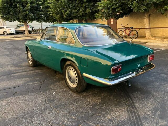 Alfa Romeo Giulia 1968 image number 27