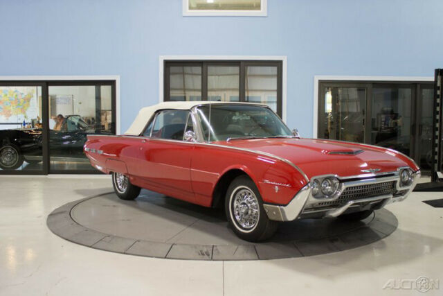 Ford Thunderbird 1962 image number 6