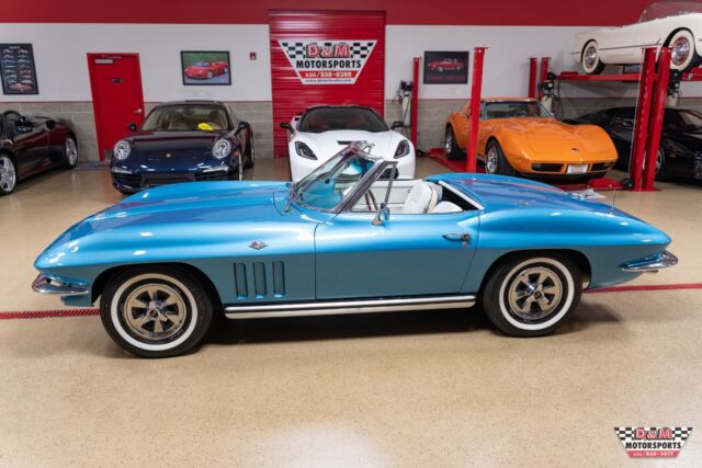 Chevrolet Corvette 1965 image number 25