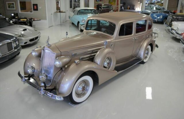 Packard Twelve Touring Sedan 1506 1937 image number 0