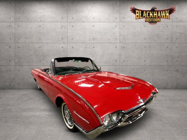 Ford Thunderbird 1962 image number 2