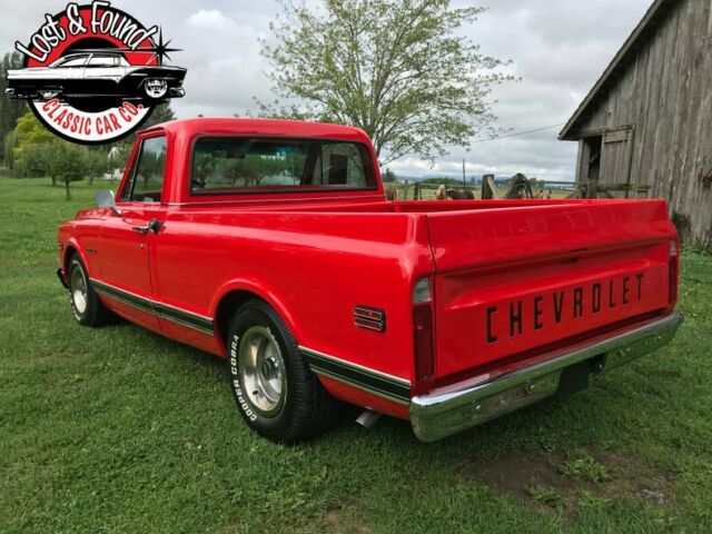 Chevrolet C-10 Pickup Truck 1969 image number 2