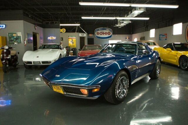 Chevrolet Corvette 1971 image number 1