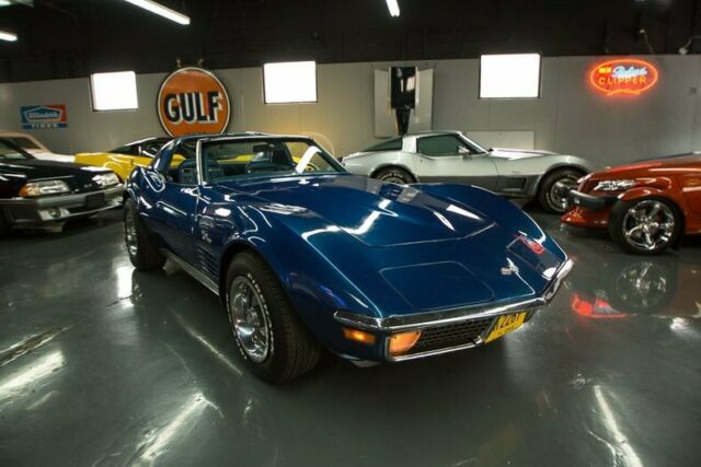 Chevrolet Corvette 1971 image number 22