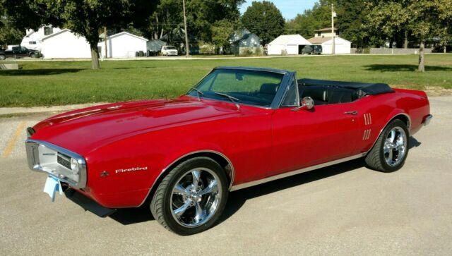 Pontiac Firebird 1967 image number 1