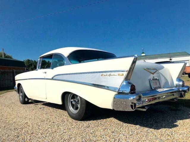 Chevrolet Bel Air/150/210 1957 image number 18