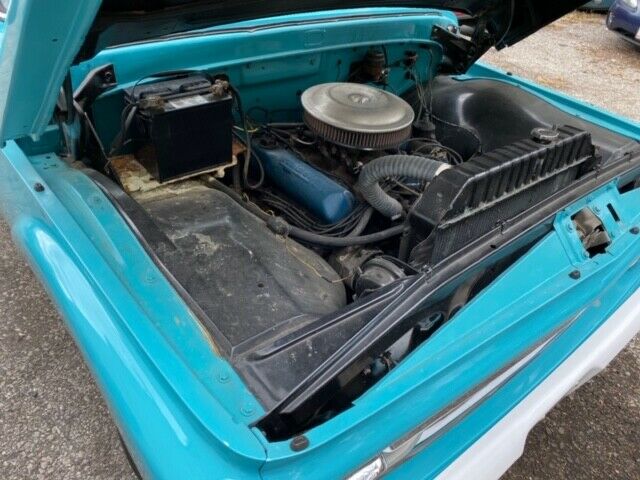 Ford F-100 1961 image number 14