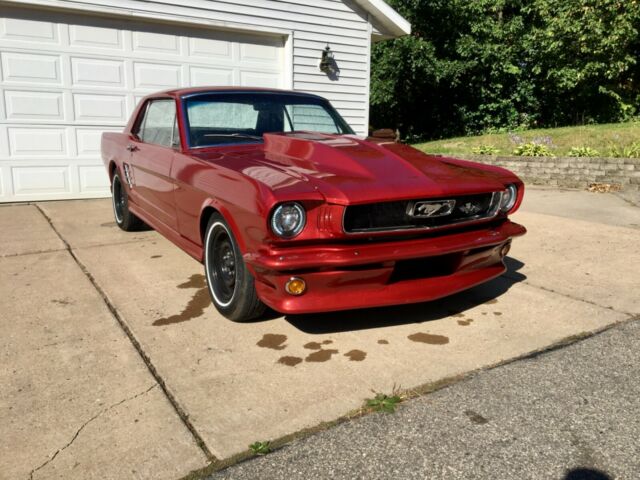 Ford Mustang 1966 image number 2