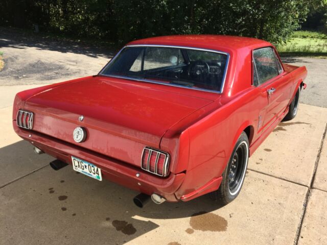 Ford Mustang 1966 image number 36