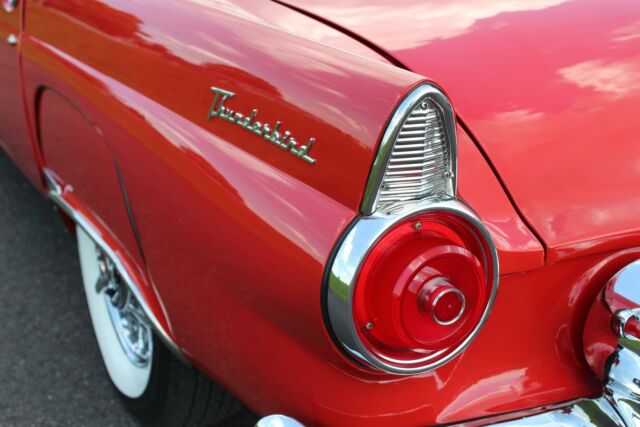 Ford Thunderbird 1955 image number 28