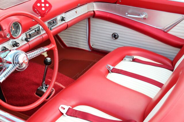 Ford Thunderbird 1955 image number 33