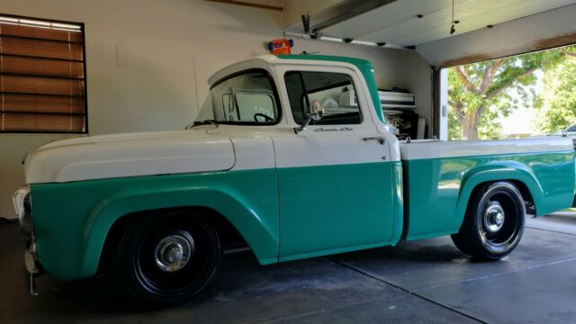 Ford F-100 1958 image number 10