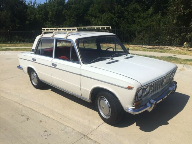 Lada 2103 1973 image number 30