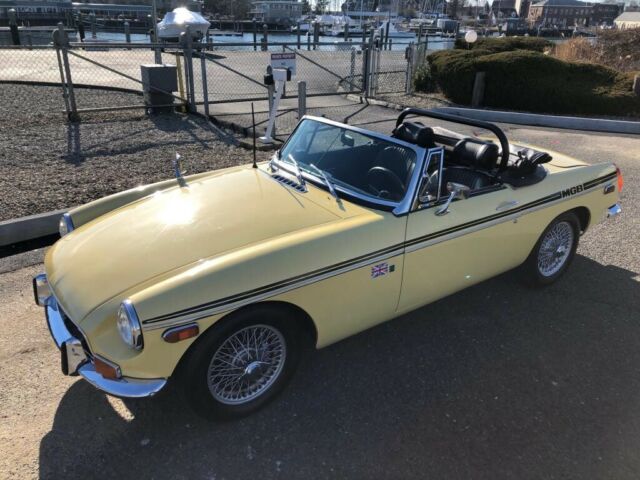 MG MGB 1970 image number 8