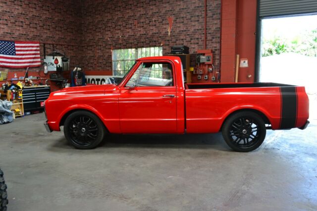 Chevrolet C-10 1969 image number 0