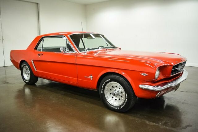 Ford Mustang 1965 image number 0