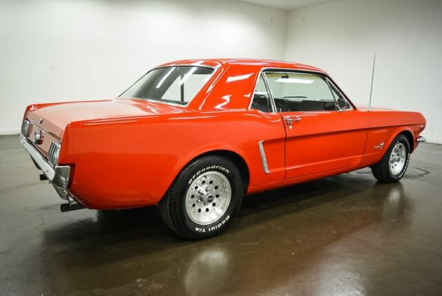 Ford Mustang 1965 image number 6