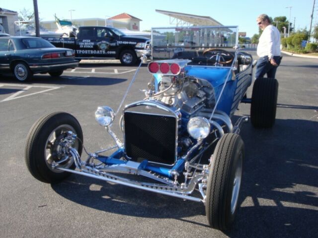 Ford T-Bucket Roadster 1927 image number 26