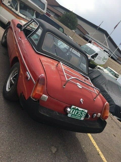 MG MGB 1976 image number 0