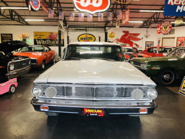 Ford Galaxie 500/XL 1964 image number 27