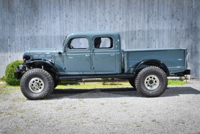 Dodge Power Wagon 1945 image number 27