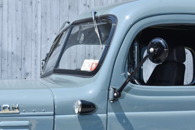 Dodge Power Wagon 1945 image number 33