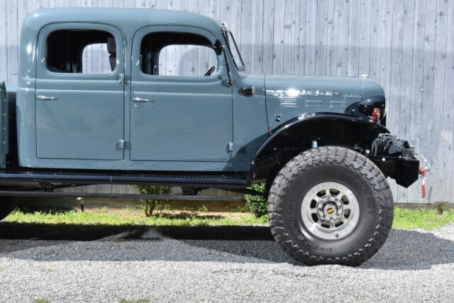 Dodge Power Wagon 1945 image number 5