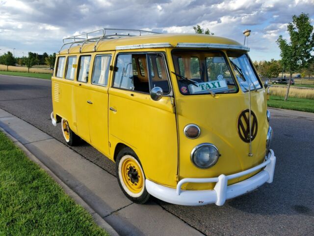 Volkswagen Bus/Vanagon 1974 image number 12