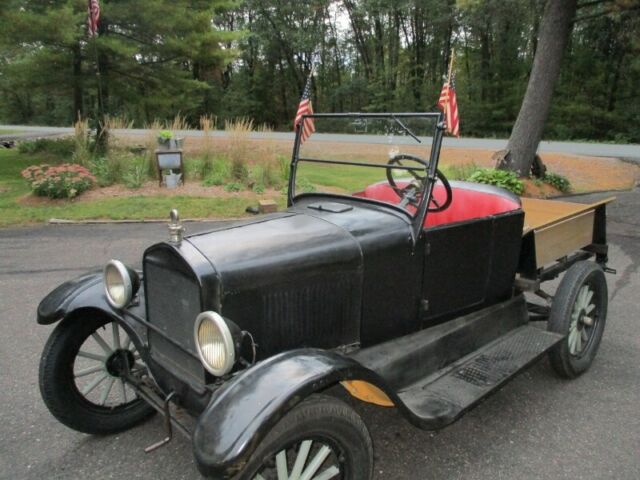 Ford Model T 1926 image number 14