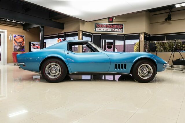 Chevrolet Corvette 1968 image number 33